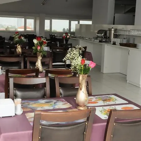 Kuk Hotel